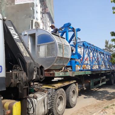 Cung Cấp C&aacute;c Dịch Vụ Xe Cẩu - C&ocirc;ng Ty Vận Tải Quang Tiến