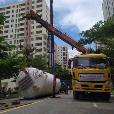 Xe Cần Cẩu N&acirc;ng Người 
