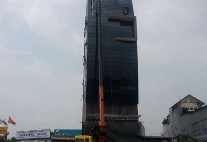 hình ảnh Gi&aacute; Th&agrave;nh Xe Cẩu Nhơn Trạch 