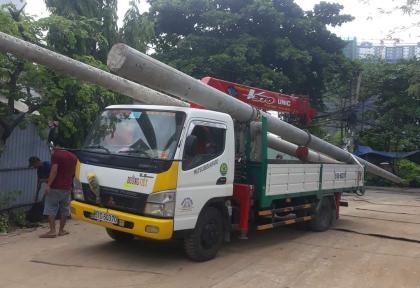 hình ảnh  Cần Thu&ecirc; Xe Cẩu TPHCM