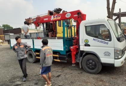 hình ảnh Xe Cẩu Tự H&agrave;nh L&agrave; G&igrave; ? C&ocirc;ng Ty Vận Tải Quang Tiến Giới Thi&ecirc;u Xe Cẩu Tự H&agrave;nh
