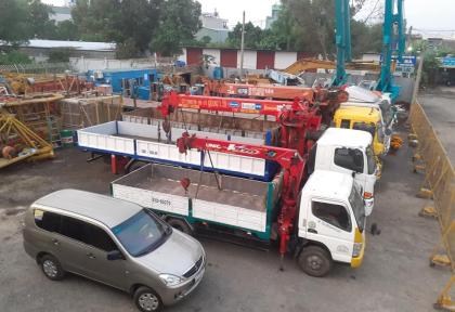 hình ảnh C&ocirc;ng Ty Chuy&ecirc;n Cho Thu&ecirc; Xe Cẩu H&agrave;ng TPHCM