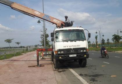 hình ảnh Đơn Vị Cho Thu&ecirc; Xe Cẩu TPHCM Gi&aacute; Rẻ