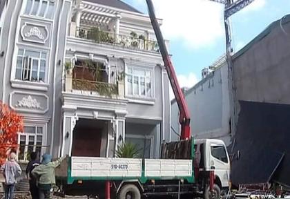 hình ảnh Cho Thu&ecirc; Xe Cẩu C&ocirc;ng Tr&igrave;nh Quang Tiến