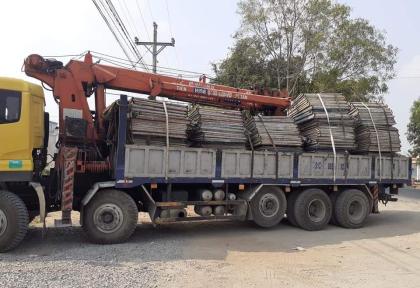 hình ảnh  Bảng Gi&aacute; Thu&ecirc; Xe Cẩu 3 Tấn Trọn G&oacute;i