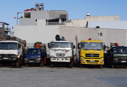 hình ảnh ĐỘI NGŨ XE CẨU QUANG TIẾN